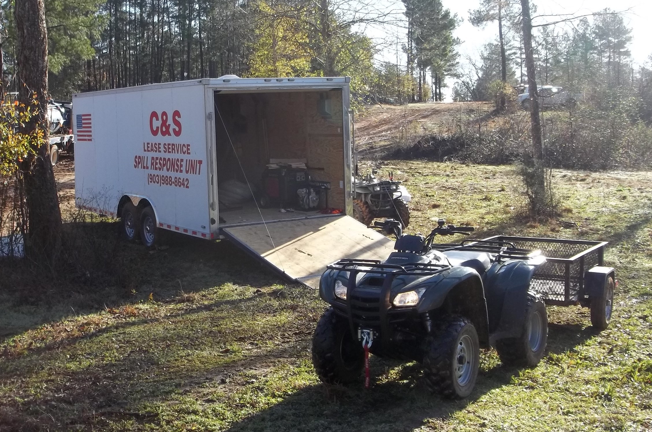 Emergency Spill Response Services - Image of C&S Lease Spill Response Unit trailer to cover Oil and gas spills, pipeline, transportation and manufacturing industries.